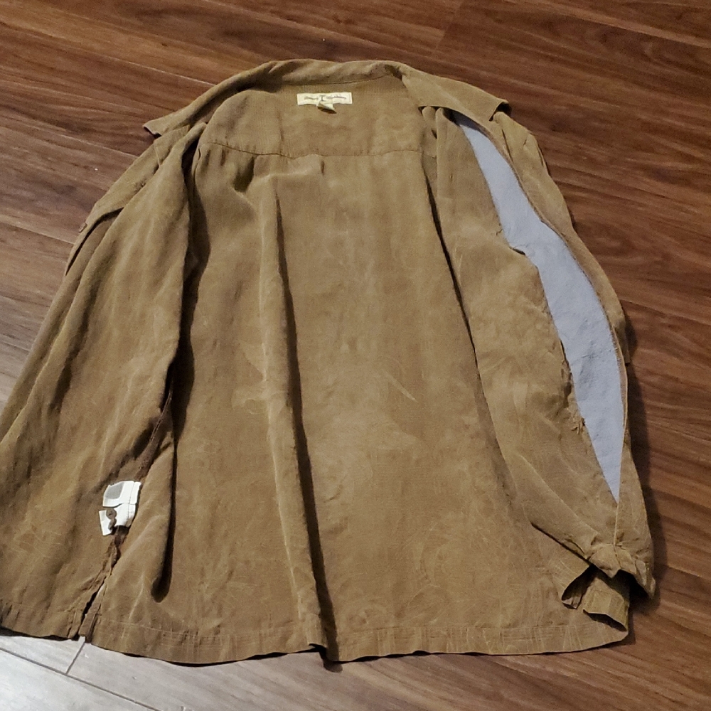 Tommy Bahama Brown 100% Silk Shirt - Picture 10 of 12